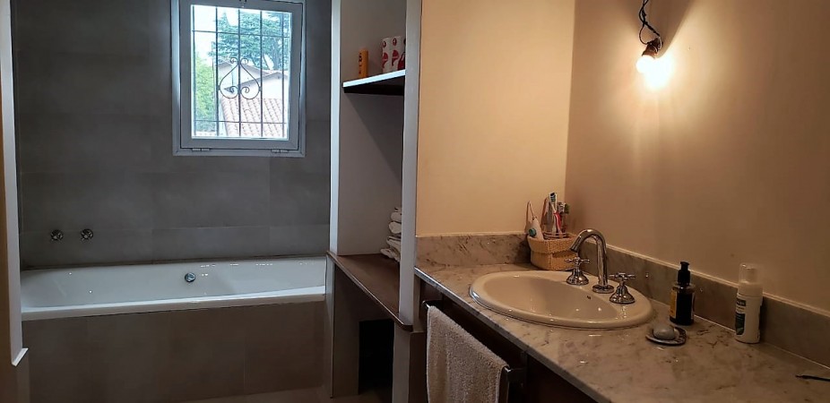 Casa venta Ciudad Evita 