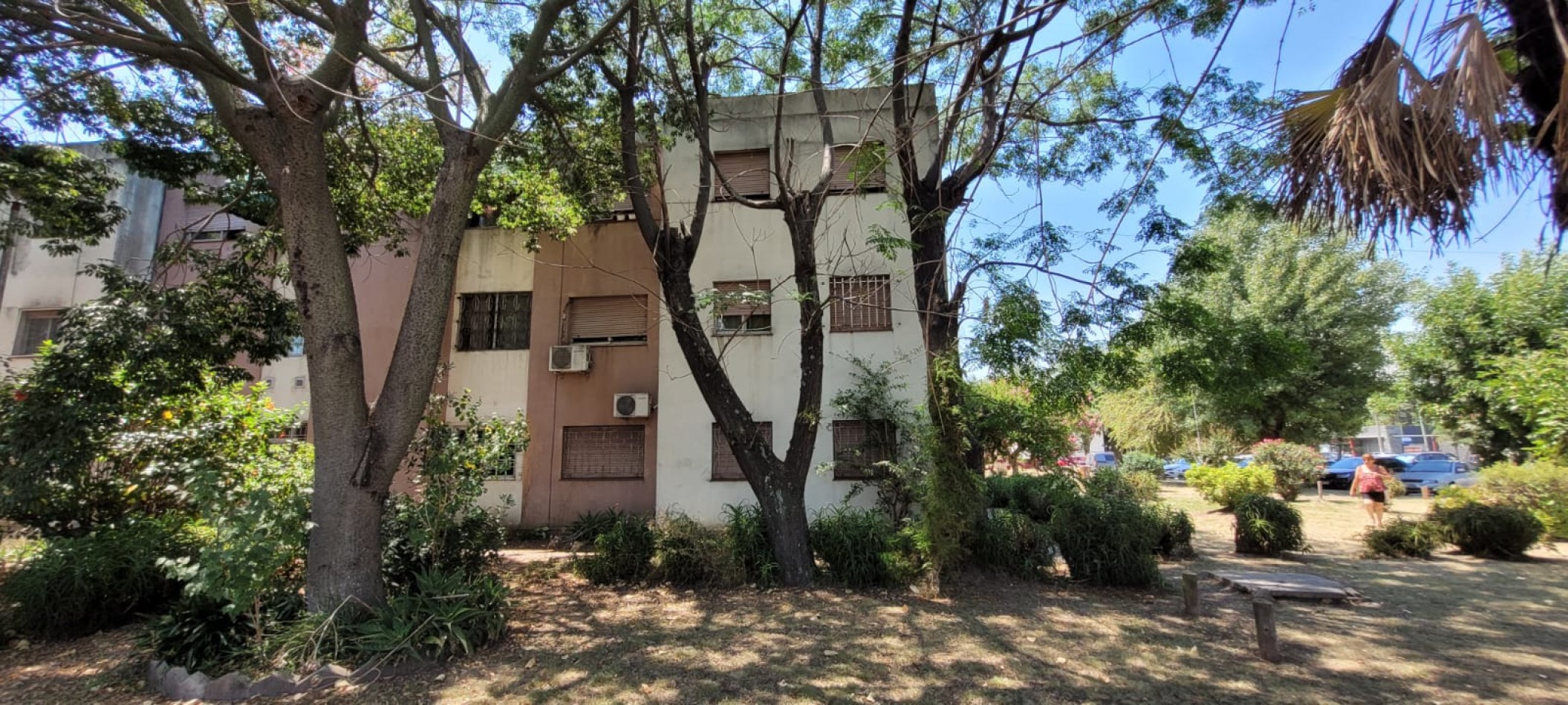 UPCN VENTA PLANTA BAJA  EDIF 13