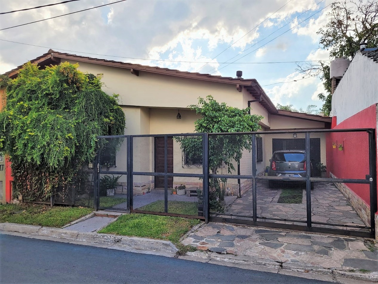 Venta casa 3 ambientes Ciudad Evita 