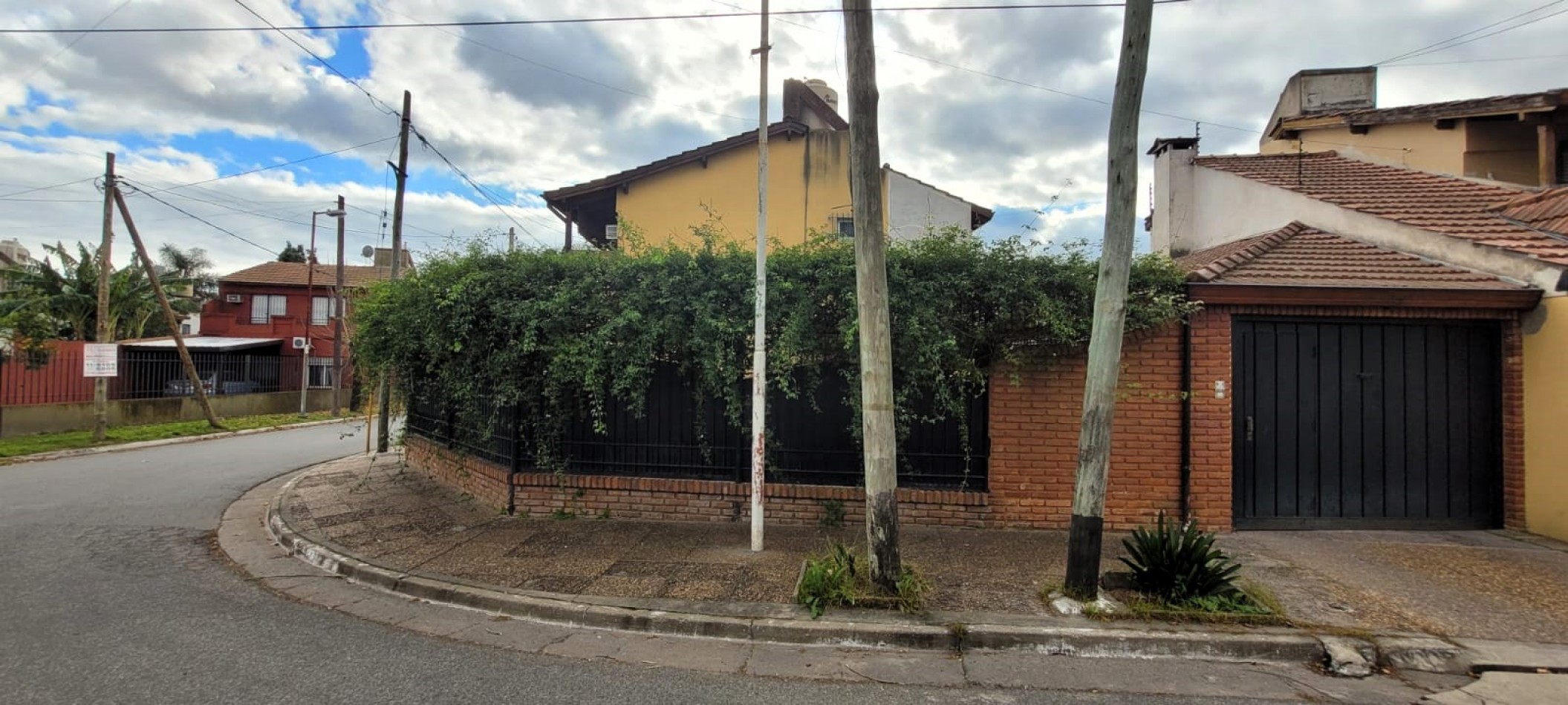 Duplex-Casa  -Venta -Ciudad Evita  Apto Credito