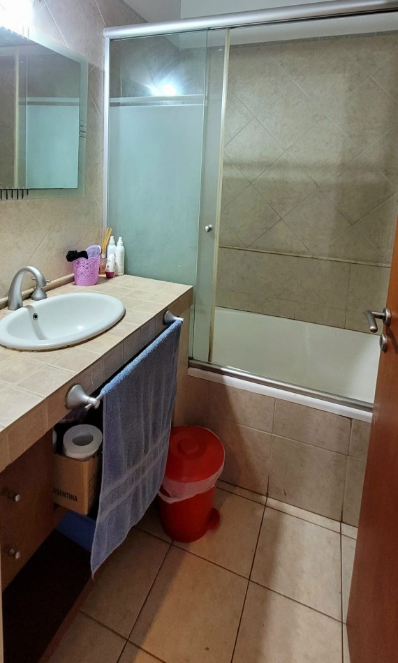 Venta Duplex-Casa Ciudad evita , piscina 
