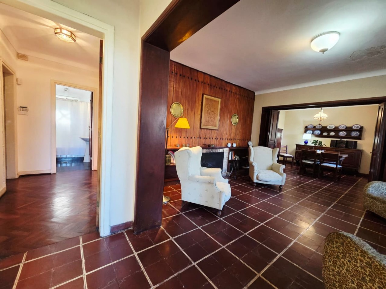 VENTA CASA 4 AMBIENTES CIUDAD EVITA