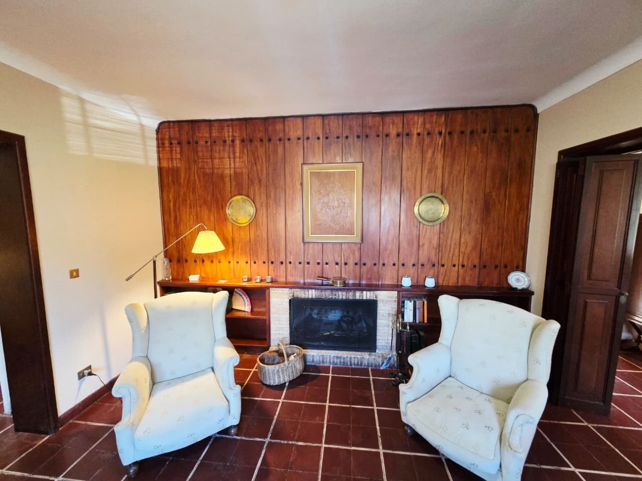 VENTA CASA 4 AMBIENTES CIUDAD EVITA
