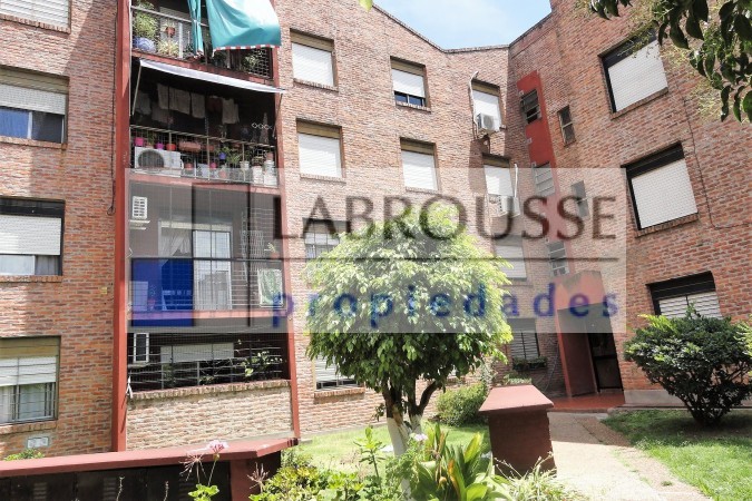 DEPARTAMENTO EN VENTA Bo ISABEL LA CATOLICA