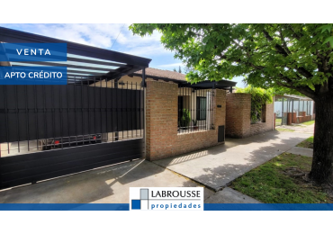 VENTA  CASA CIUDAD EVITA 