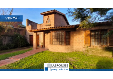 Venta casa 4 ambientes Ciudad evita 