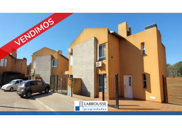 VENTA DUPLEX COTEVI IV CIUDAD EVITA